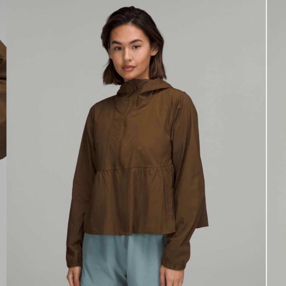 Lululemon Women’s Relaxed-Fit Gathered Cropped Jacket Brown Raincoat Size 6
